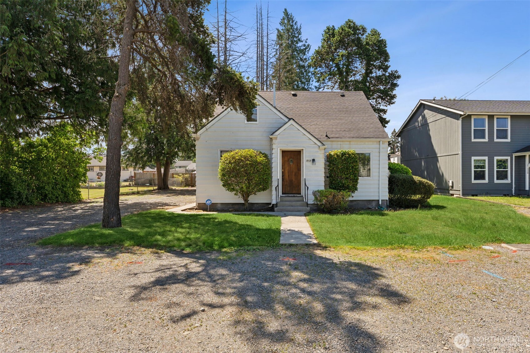 512 118th Street Property Photo 1