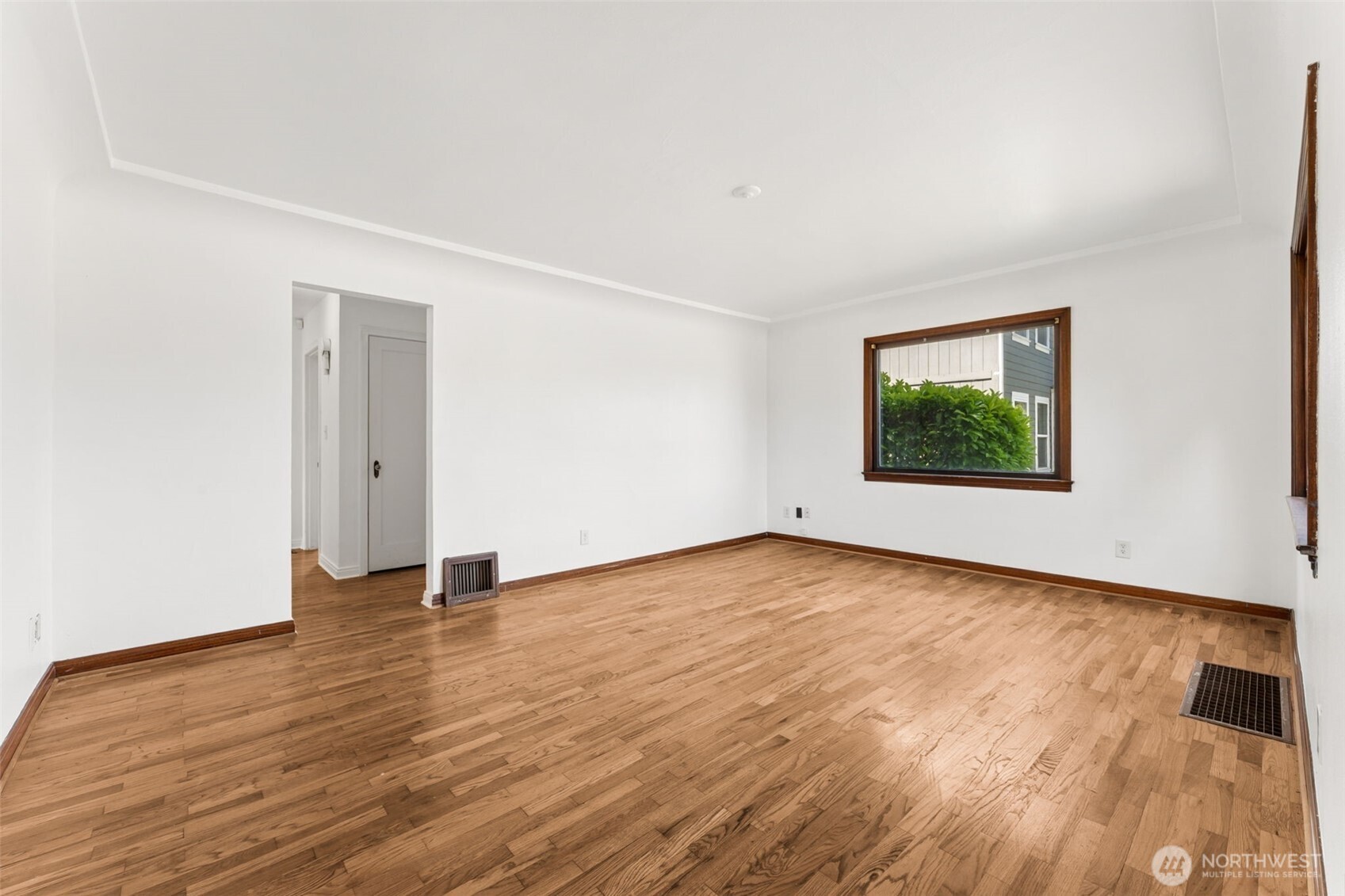 512 118th Street Property Photo 3