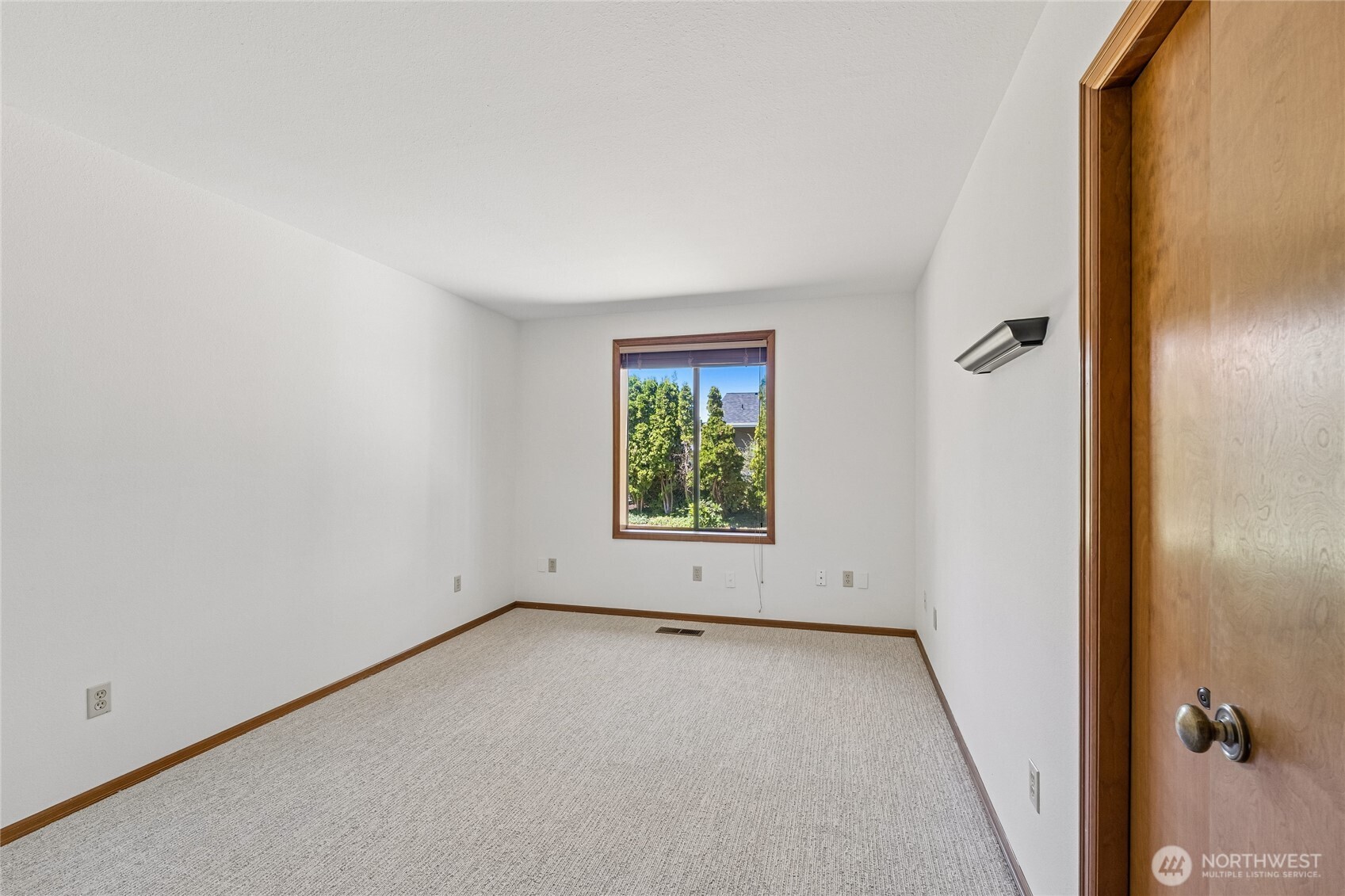 1780 N Harmon Street Property Photo 18