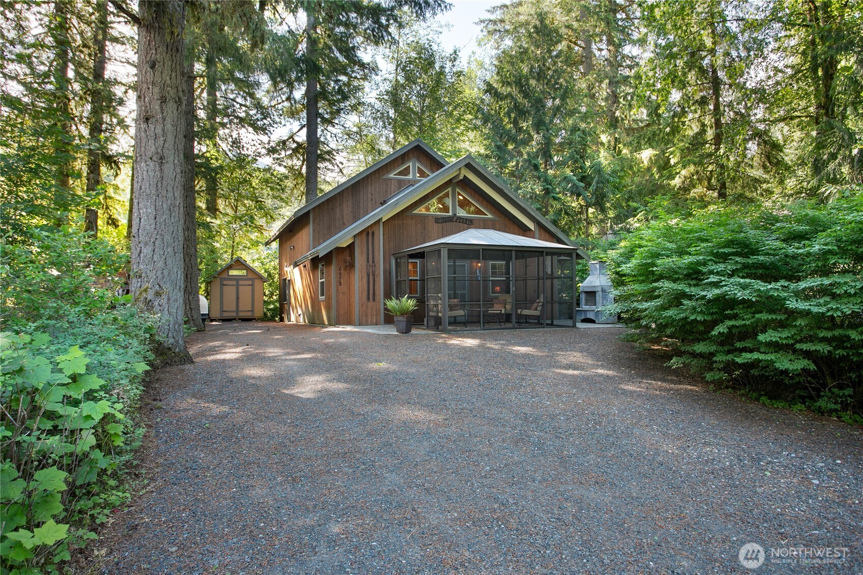 6978 Rainier Way Property Photo 1