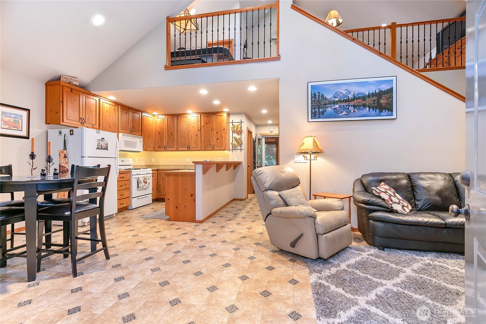 6978 Rainier Way Property Photo 2