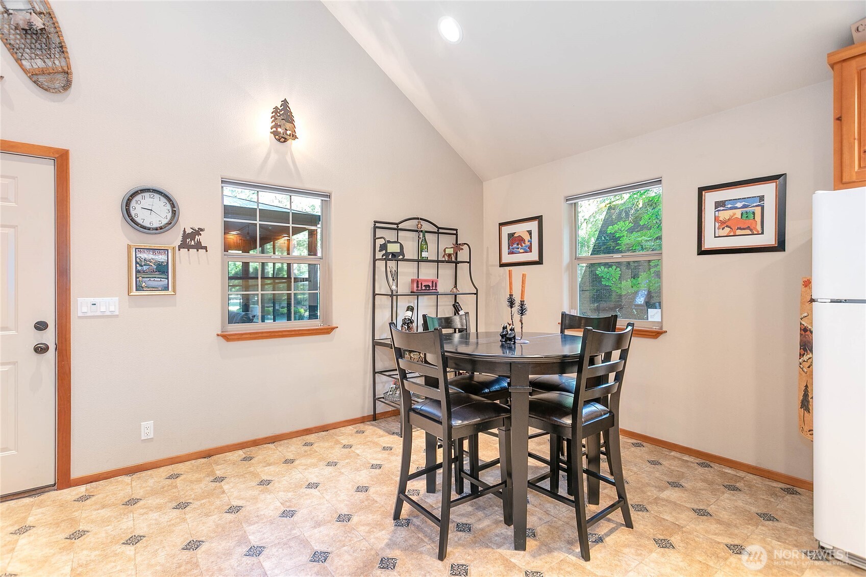6978 Rainier Way Property Photo 8