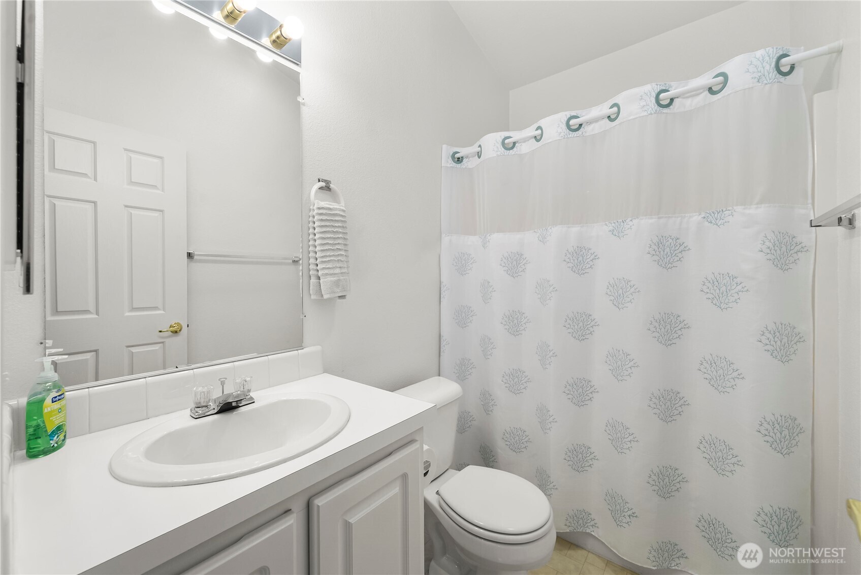 15400 Se 155th Place 1 Property Photo 18
