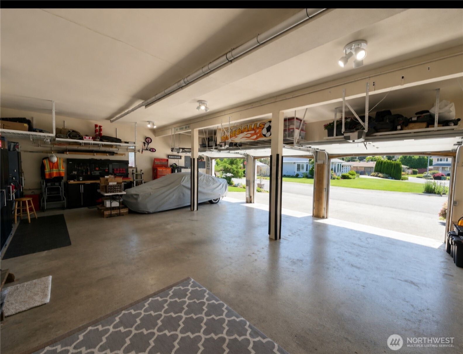 601 152nd Place Property Photo 37