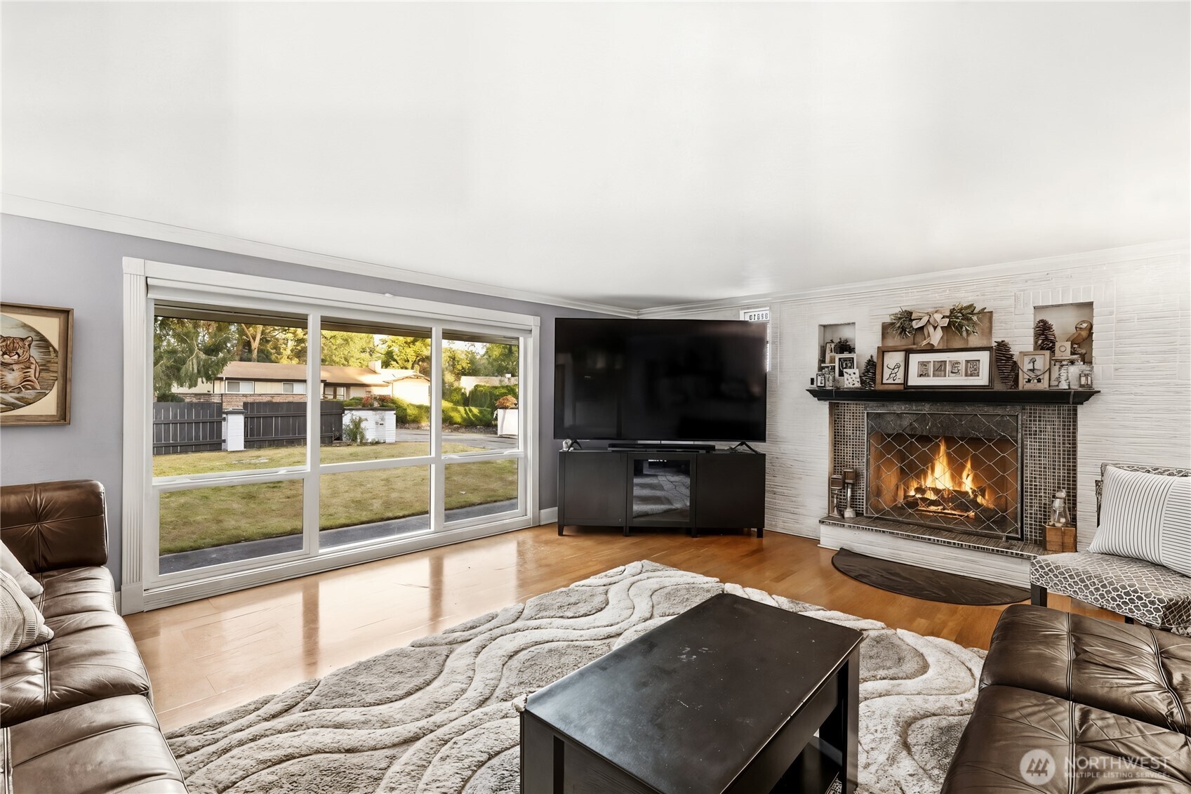 8406 Paine Street Property Photo 4