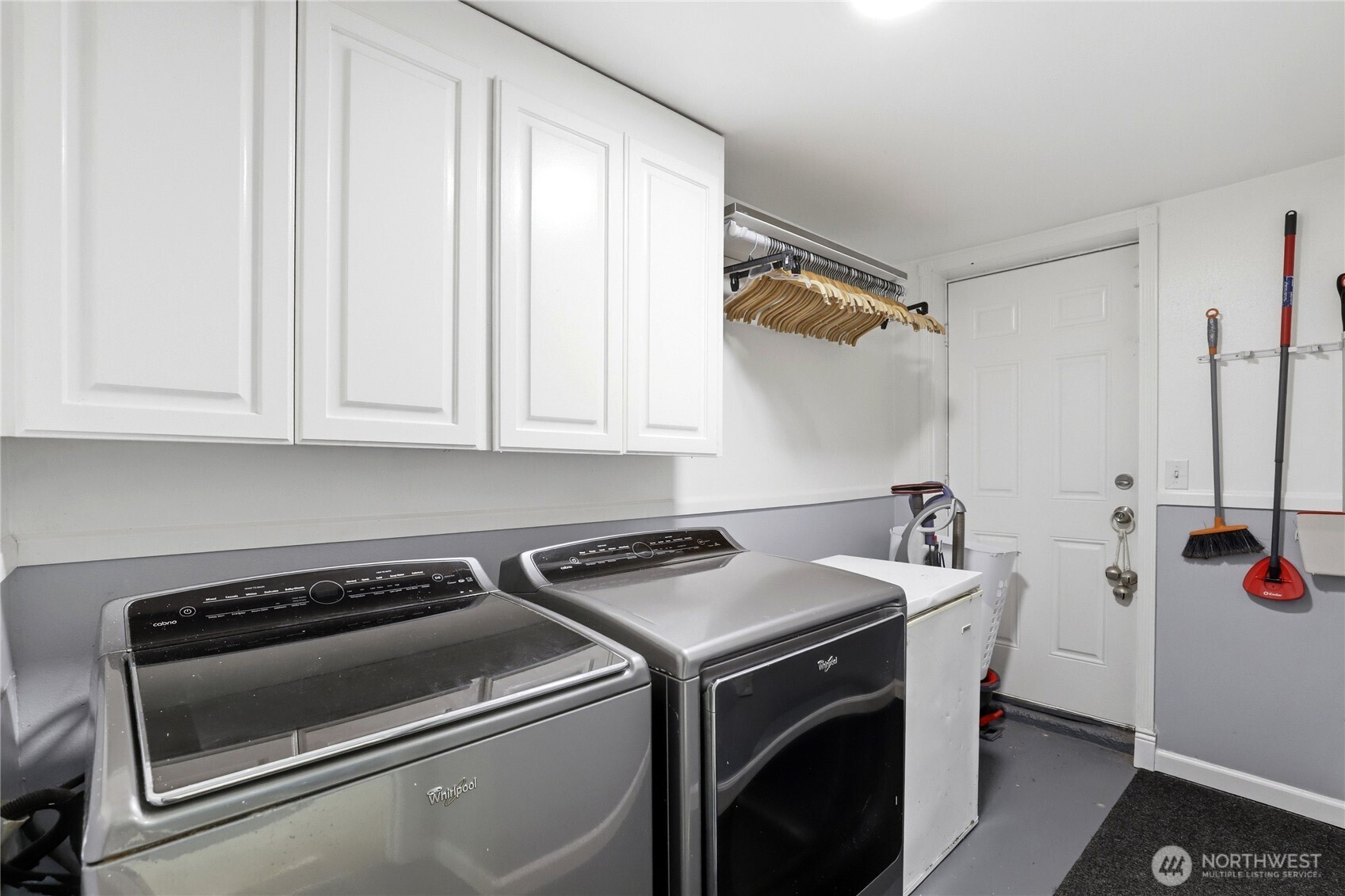 8406 Paine Street Property Photo 25