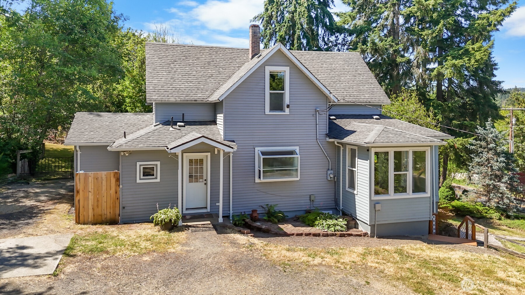 1313 Ferrier Road Property Photo 7