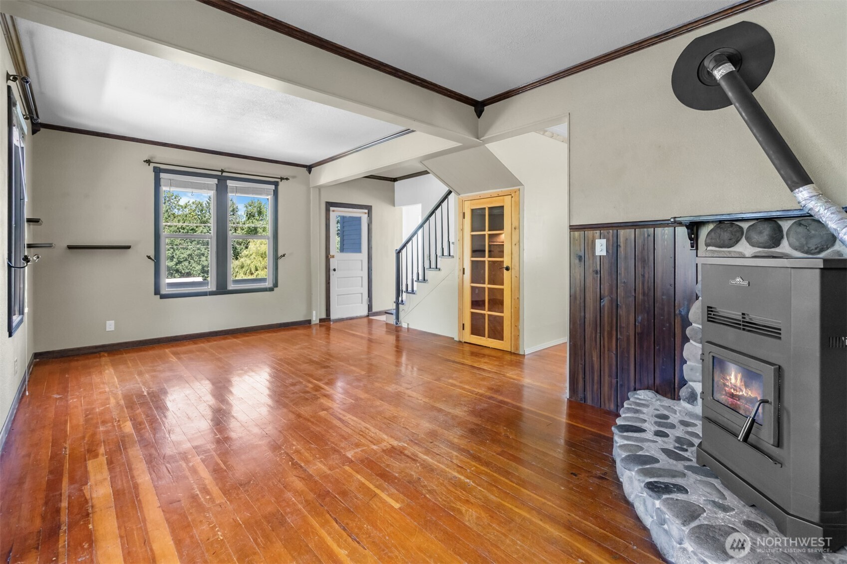 1313 Ferrier Road Property Photo 15