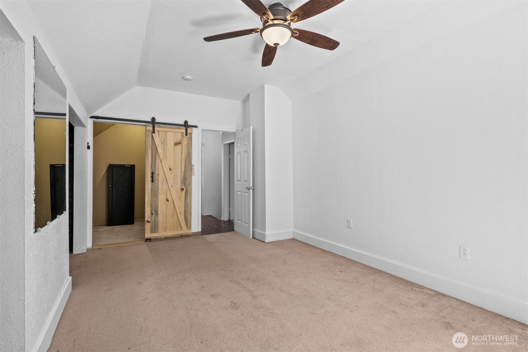 1313 Ferrier Road Property Photo 22