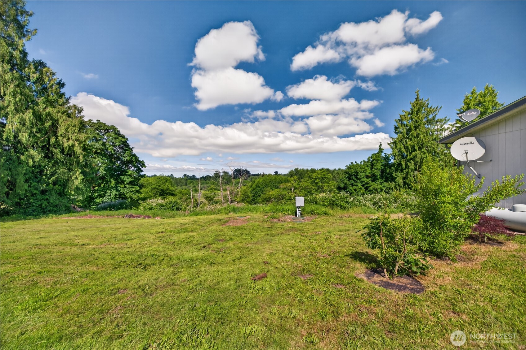 3973 Francis Road Property Photo 35