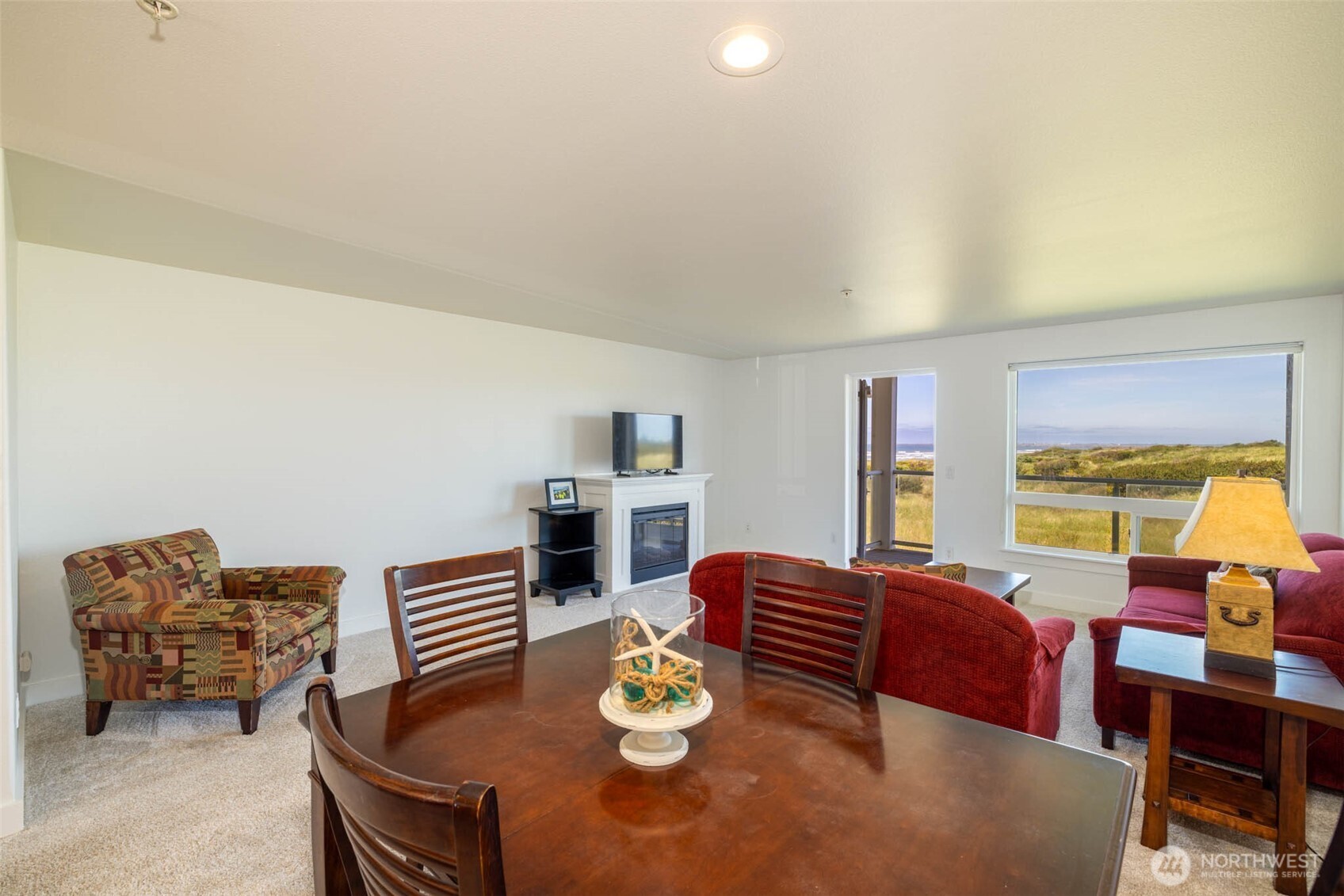 1600 W Ocean Avenue 924 Property Photo 8