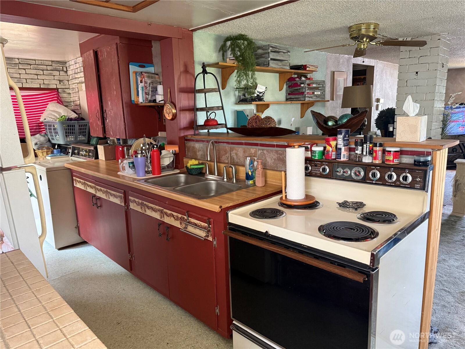 4143 W E Street Property Photo 7