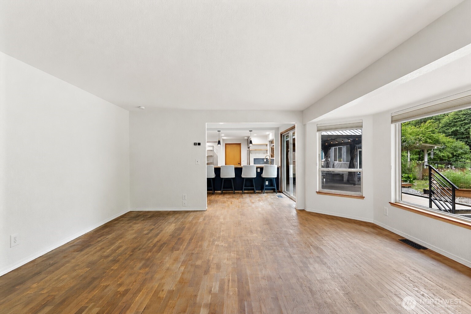 1121 Shelton Avenue Property Photo 15