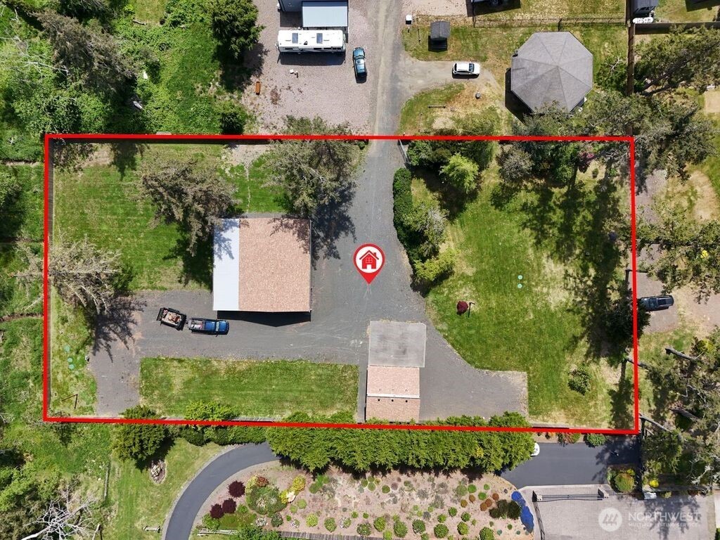 830 Bussone Ln Property Photo 11