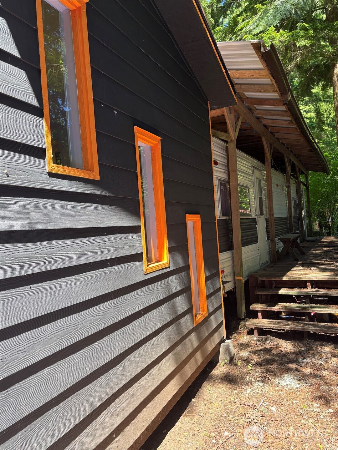 1128 Alder Lane Property Photo 5
