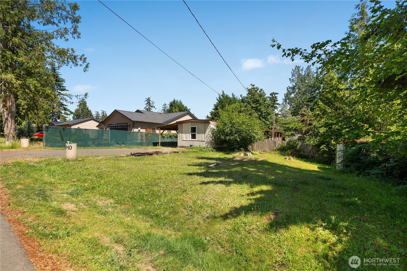 9840 Channel Drive Property Photo 15