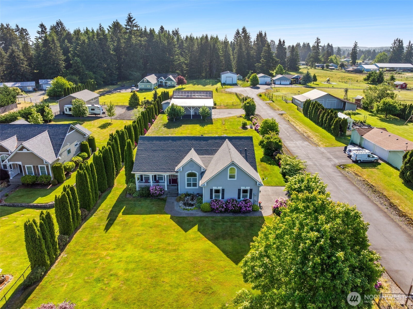 18442 Apricot Street Property Photo 2
