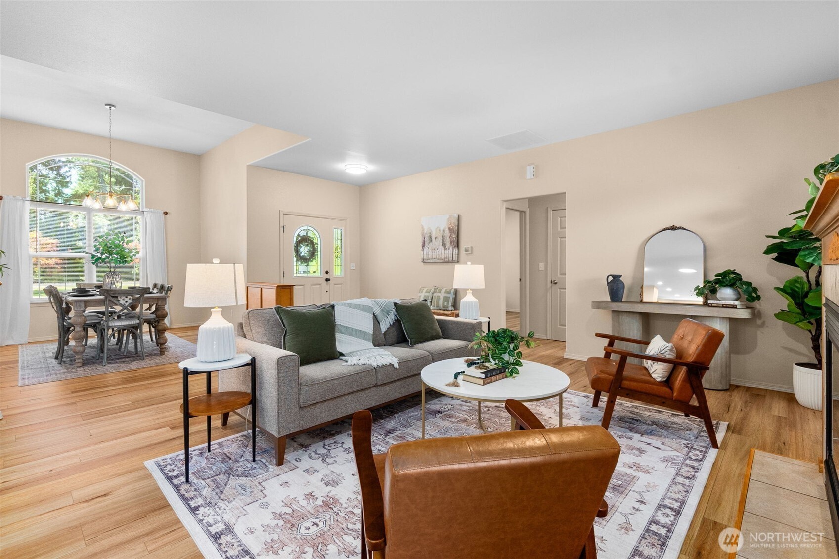 18442 Apricot Street Property Photo 9