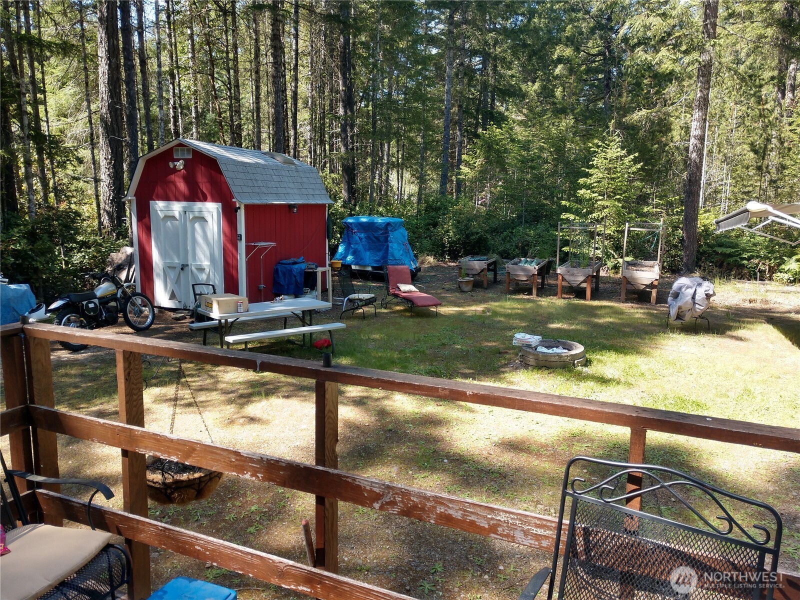 221 Ne Madrona Avenue Property Photo 8