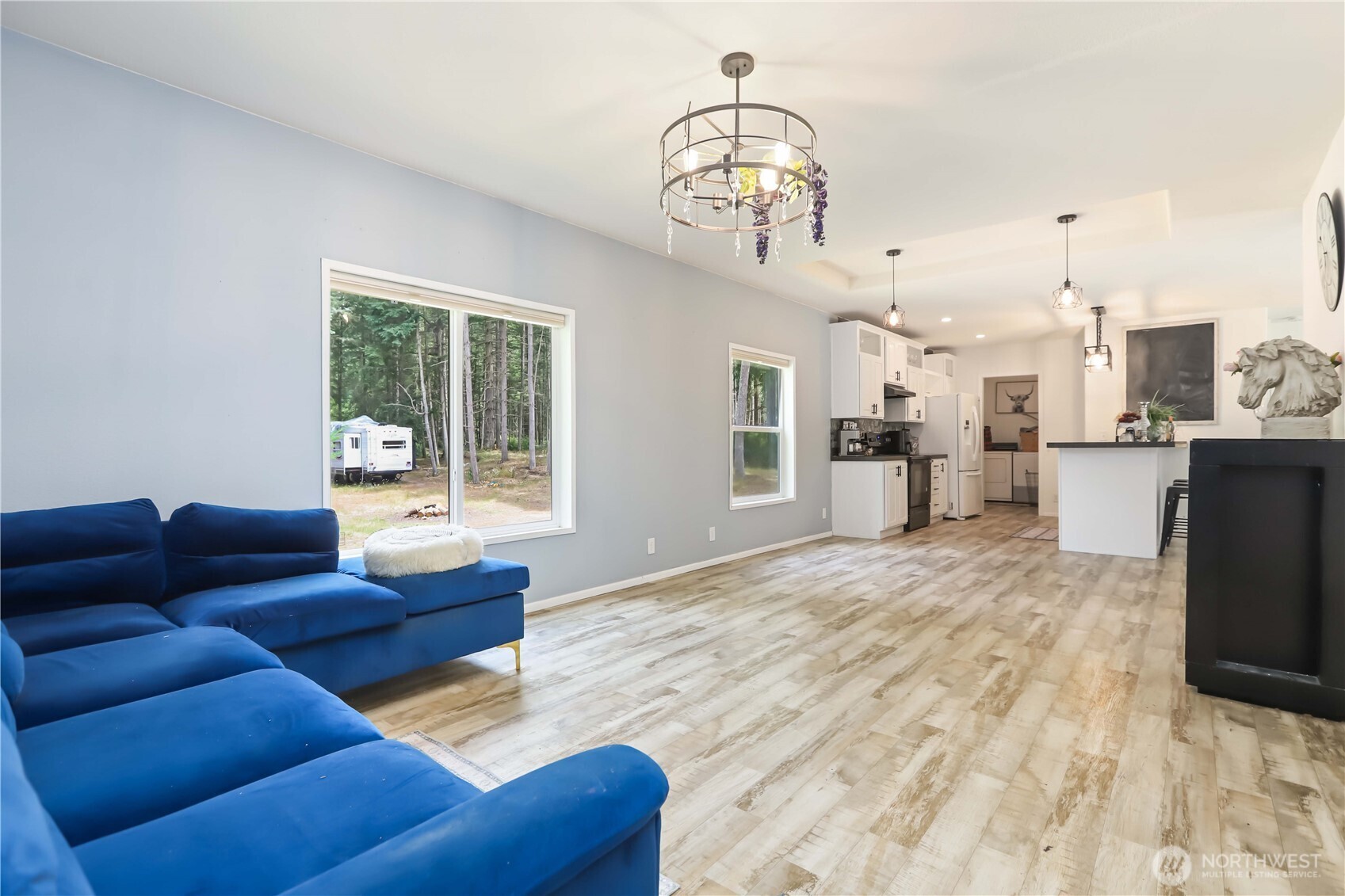 2811 Andreason Road Property Photo 4