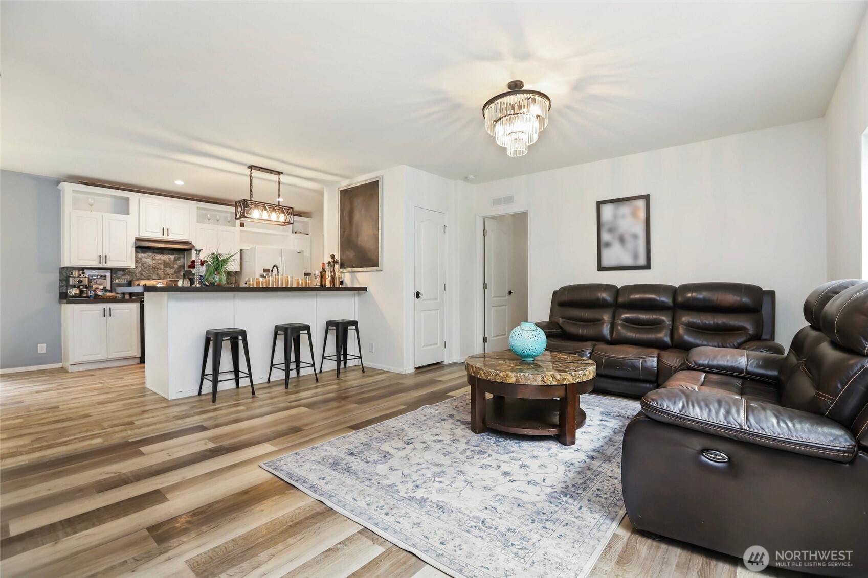 2811 Andreason Road Property Photo 8