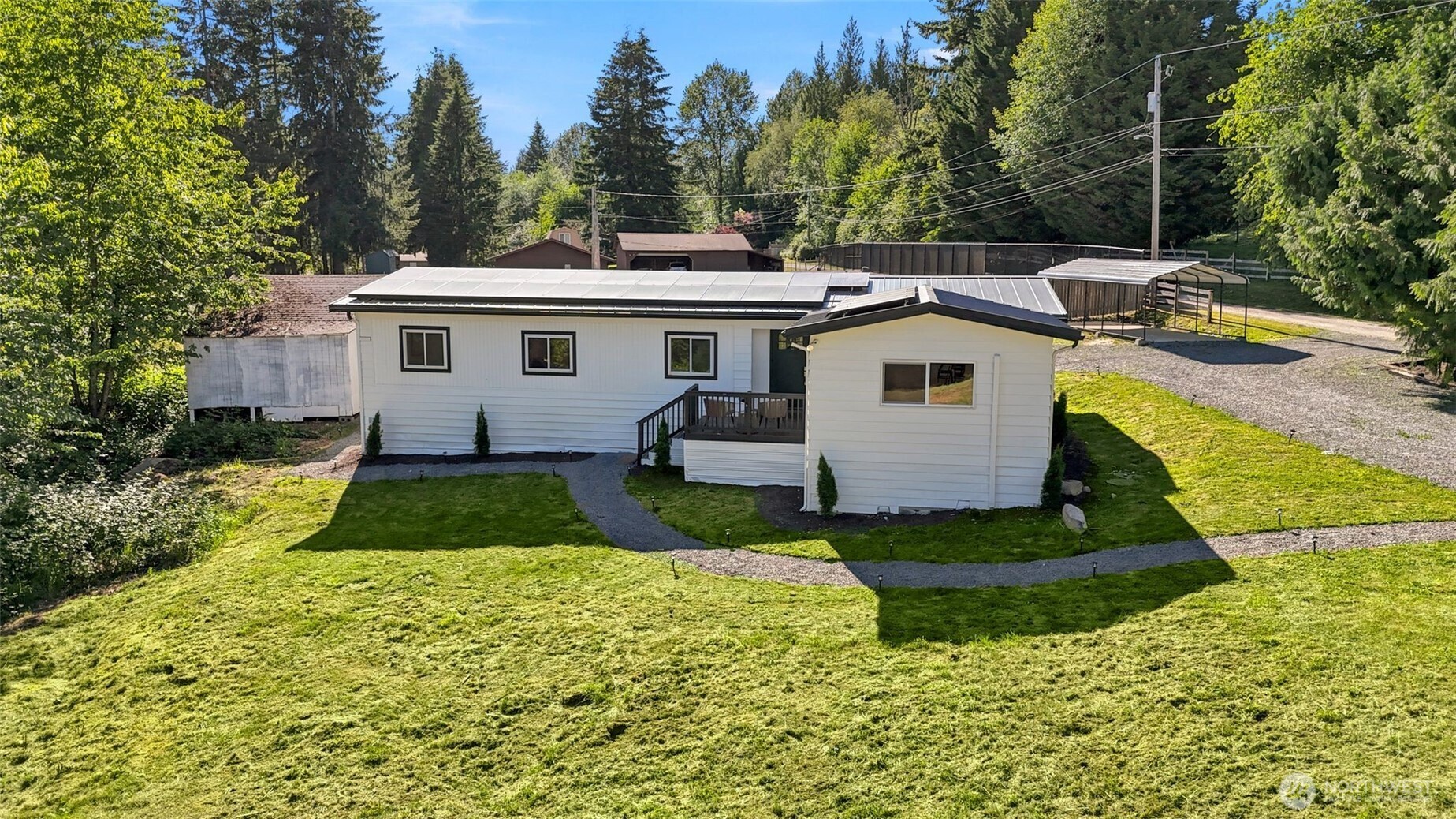 3412 147th Avenue Property Photo 3
