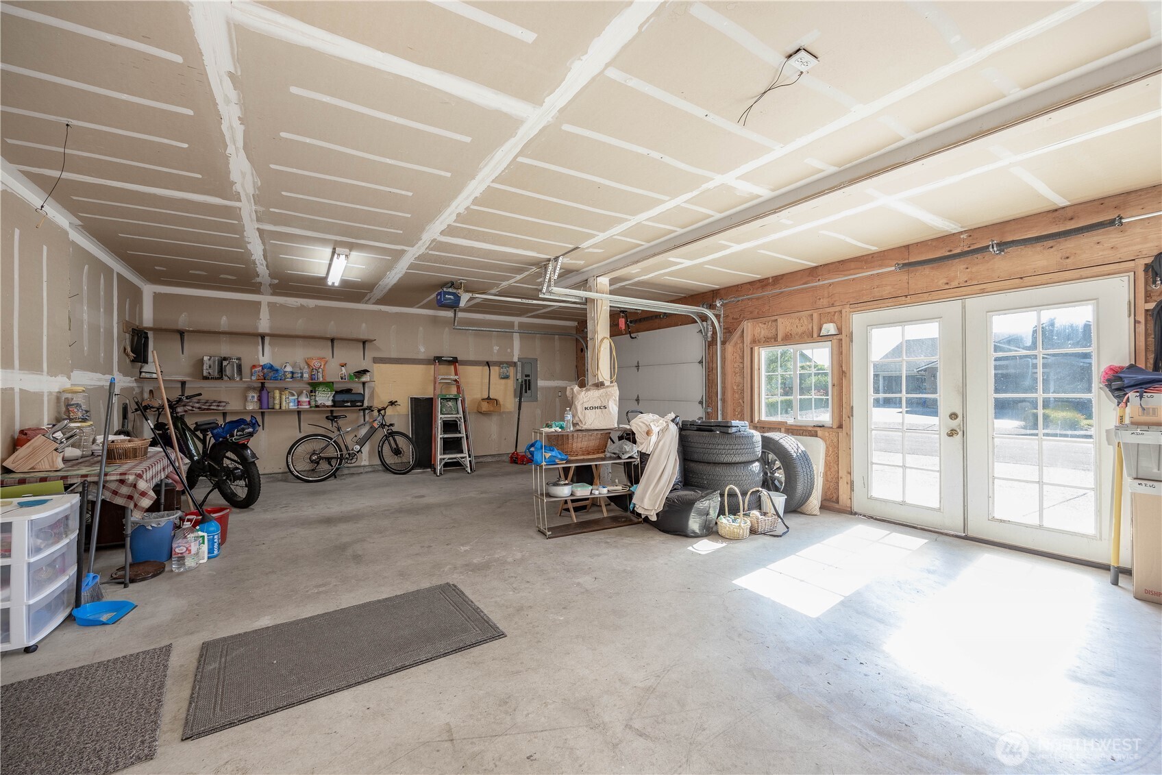 711 Ne 175 Avenue Property Photo 22