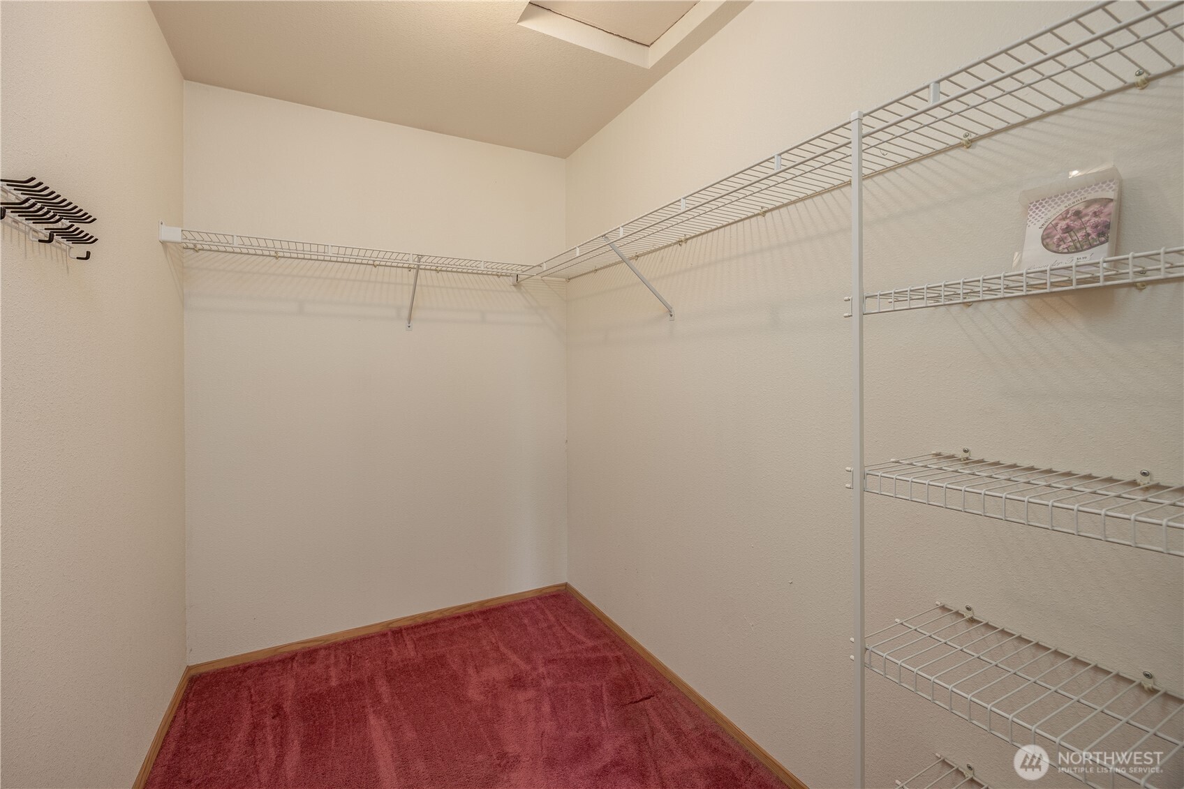 711 Ne 175 Avenue Property Photo 29