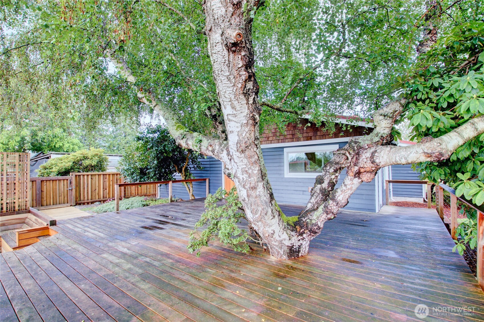 15301 Second Avenue Property Photo 19