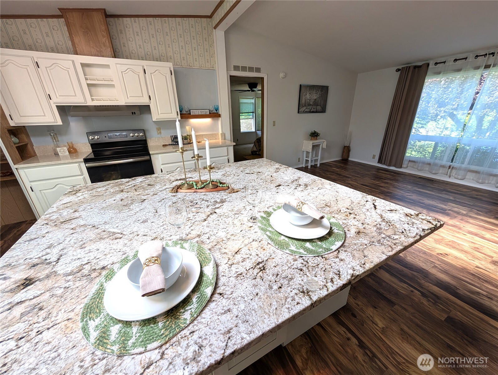 9655 Brookshire Lane Property Photo 9