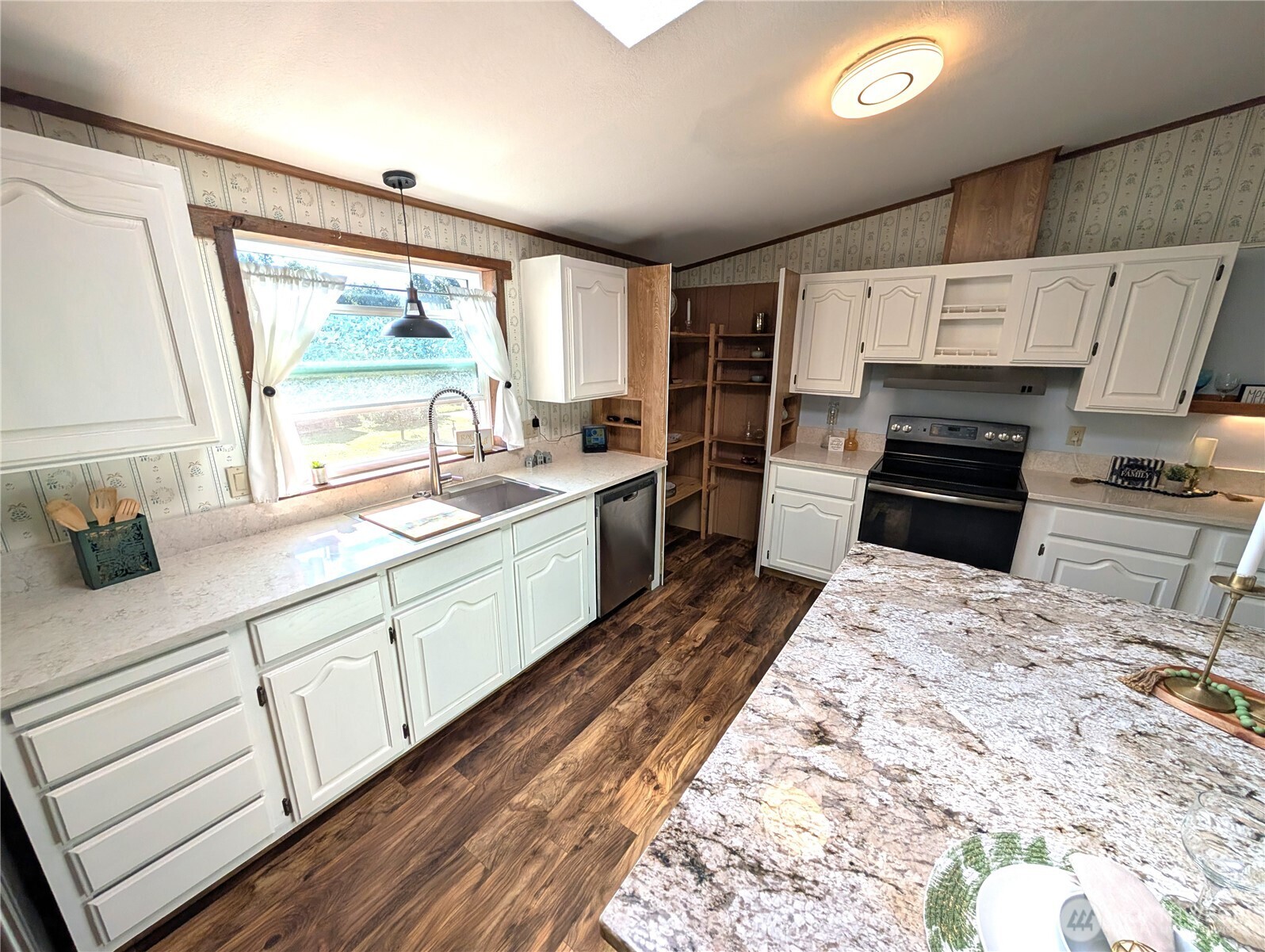 9655 Brookshire Lane Property Photo 11