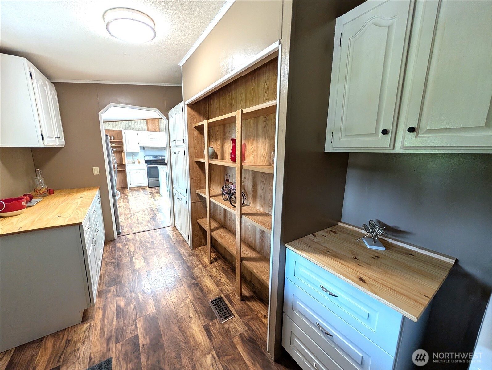 9655 Brookshire Lane Property Photo 14