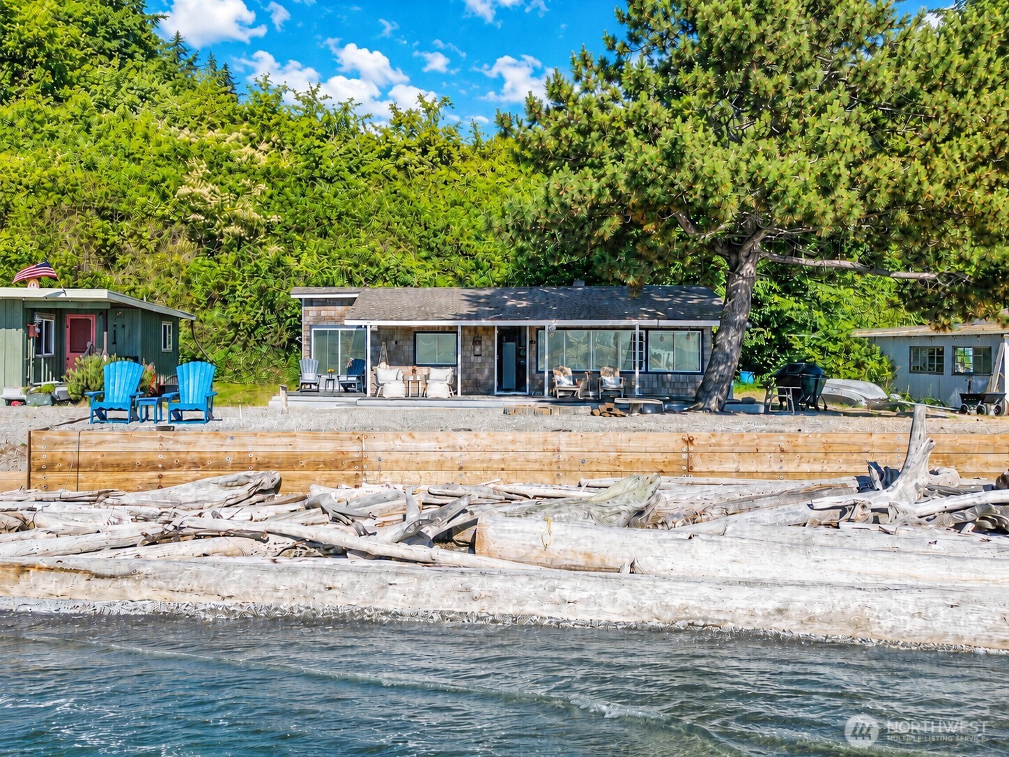 9 I Hat Island Walk Property Photo 1