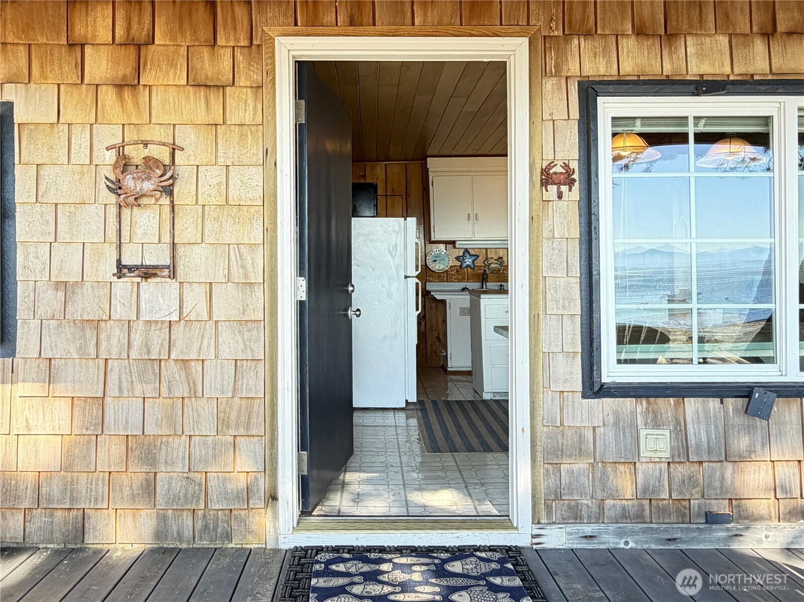 9 I Hat Island Walk Property Photo 4