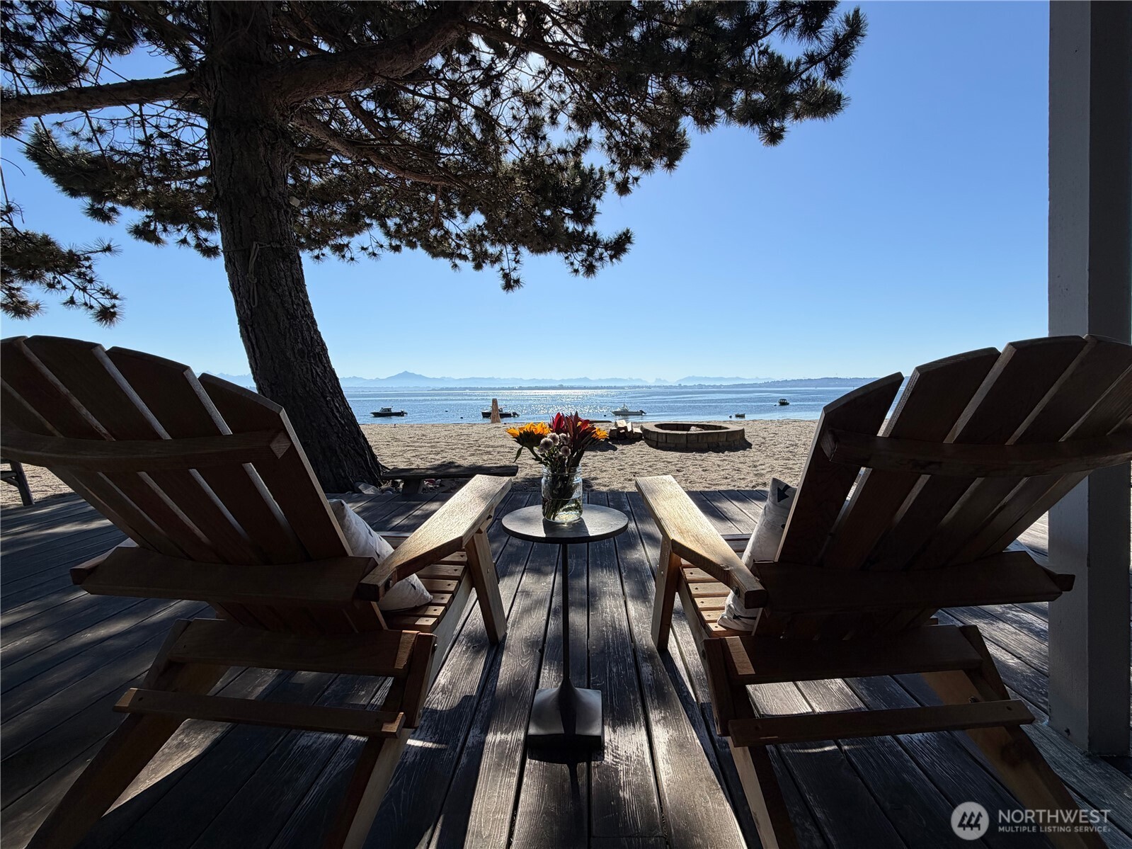 9 I Hat Island Walk Property Photo 7