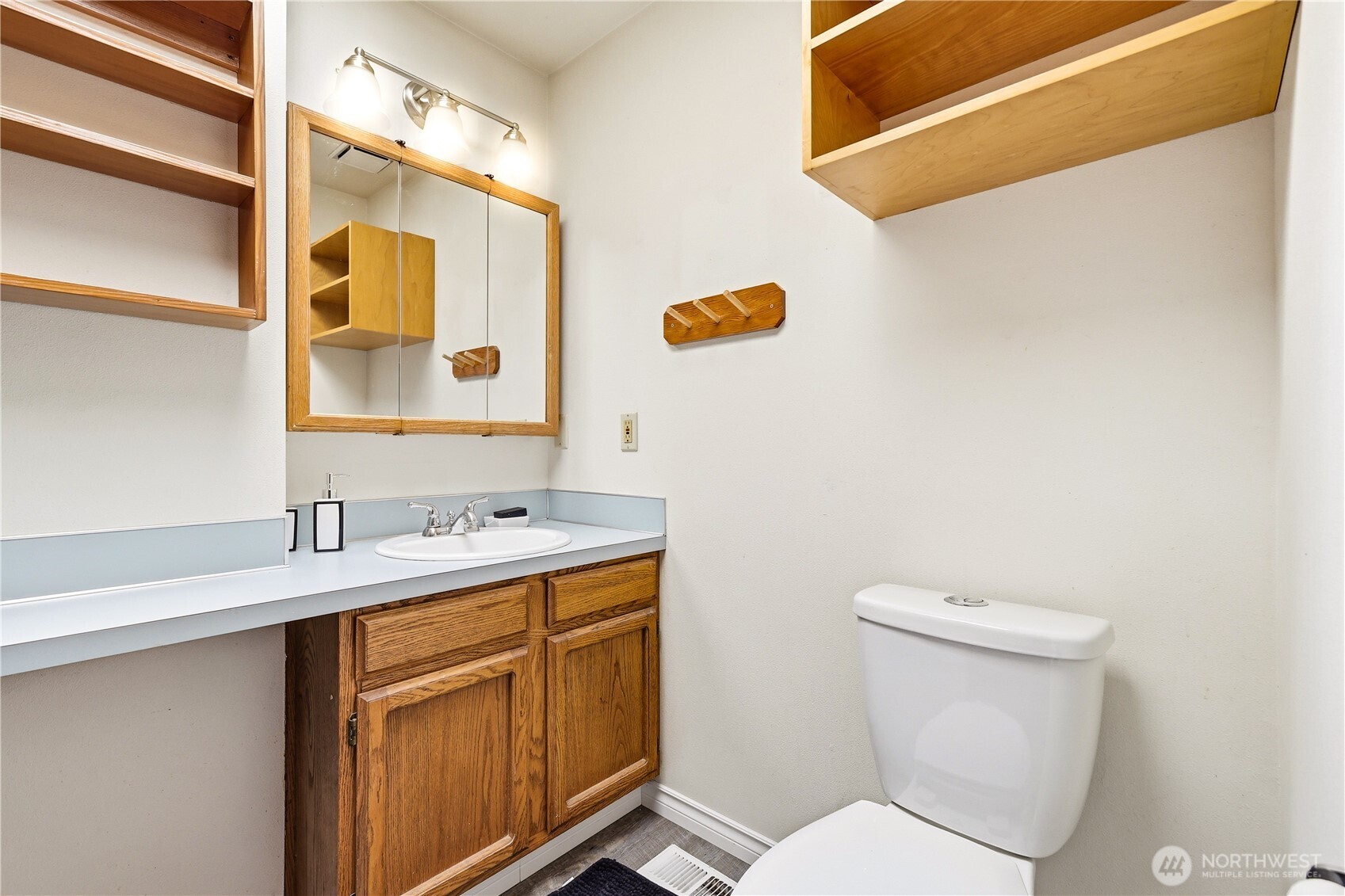 6524 64th Place Property Photo 13