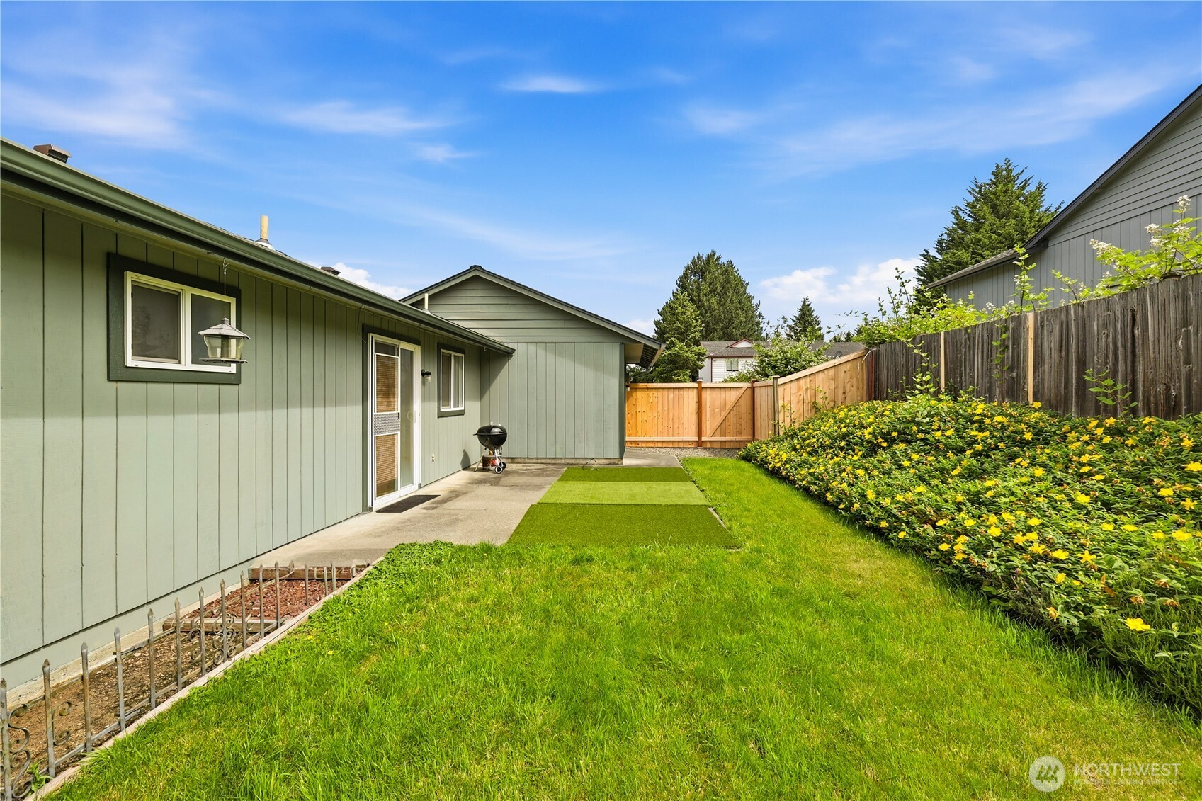 6524 64th Place Property Photo 19