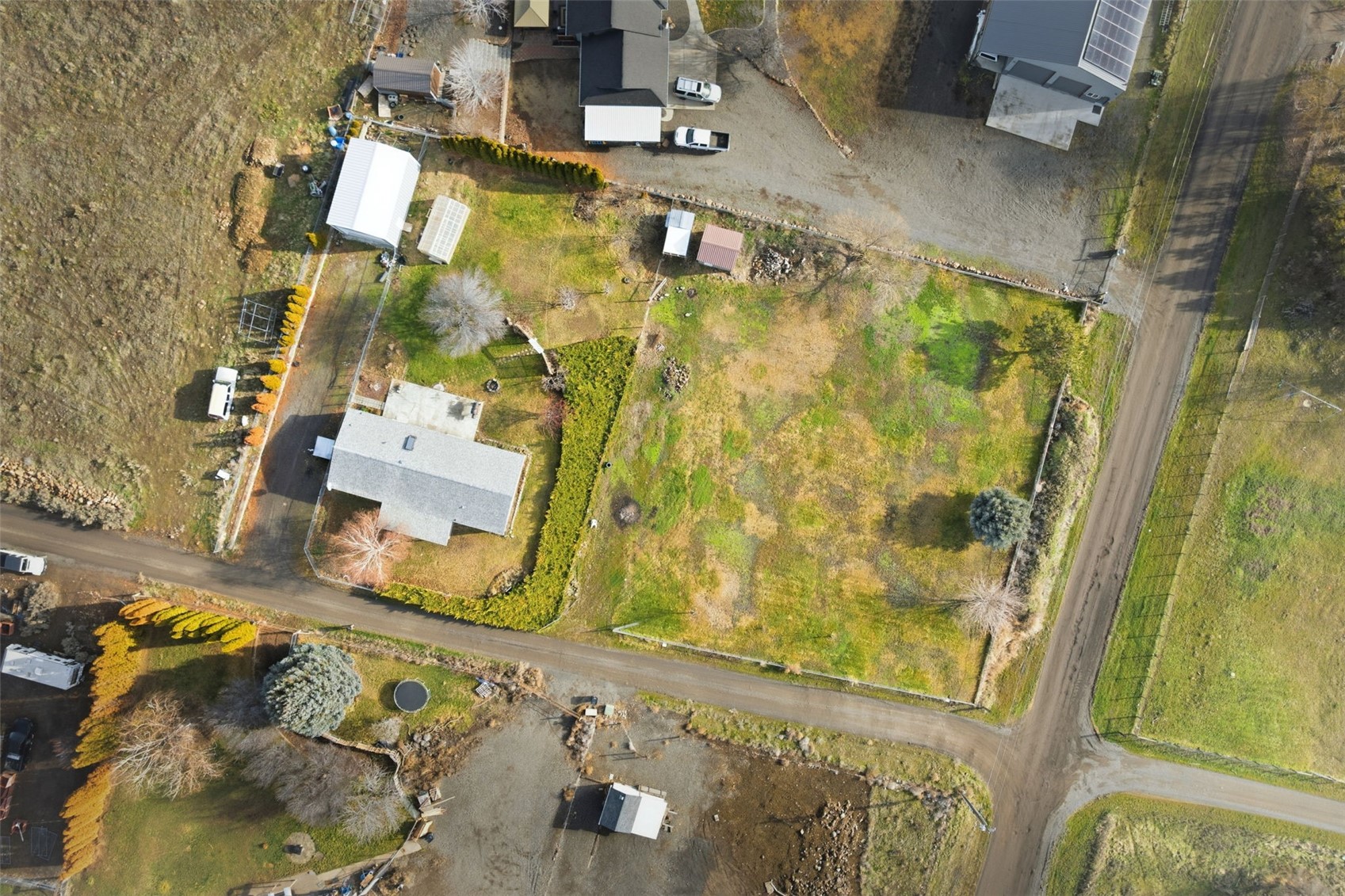 401 Clemans View Road Property Photo 11