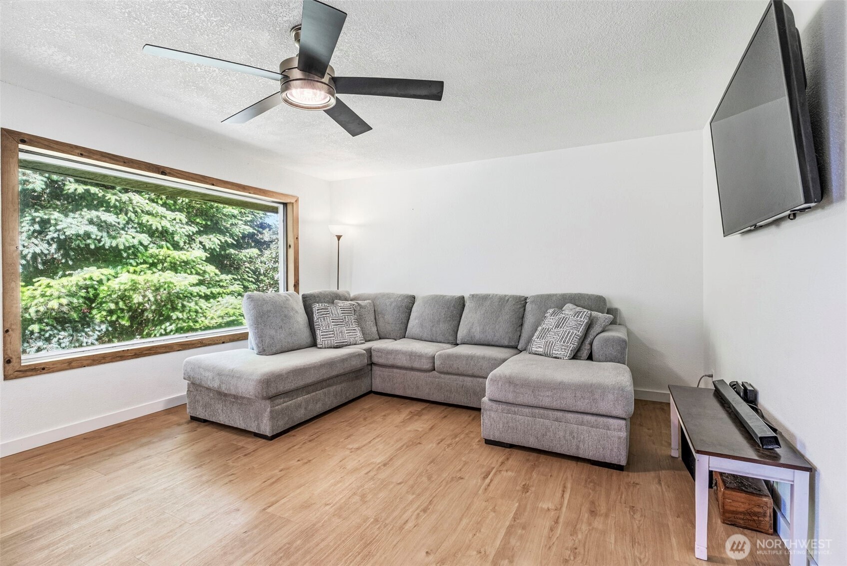 4212 Westside Highway Property Photo 11