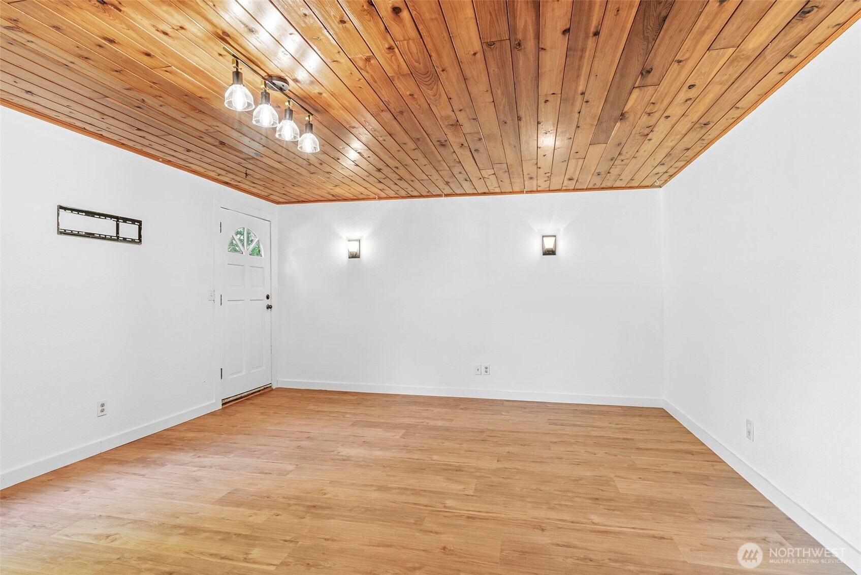 4212 Westside Highway Property Photo 18