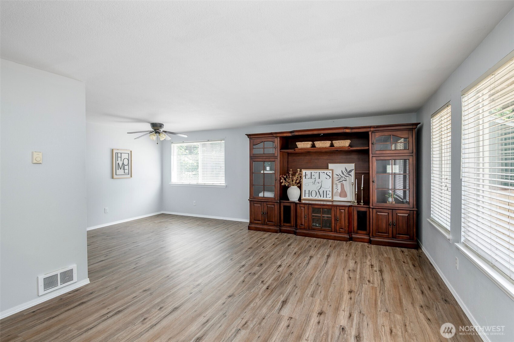 18312 Parkcrest Court Property Photo 6