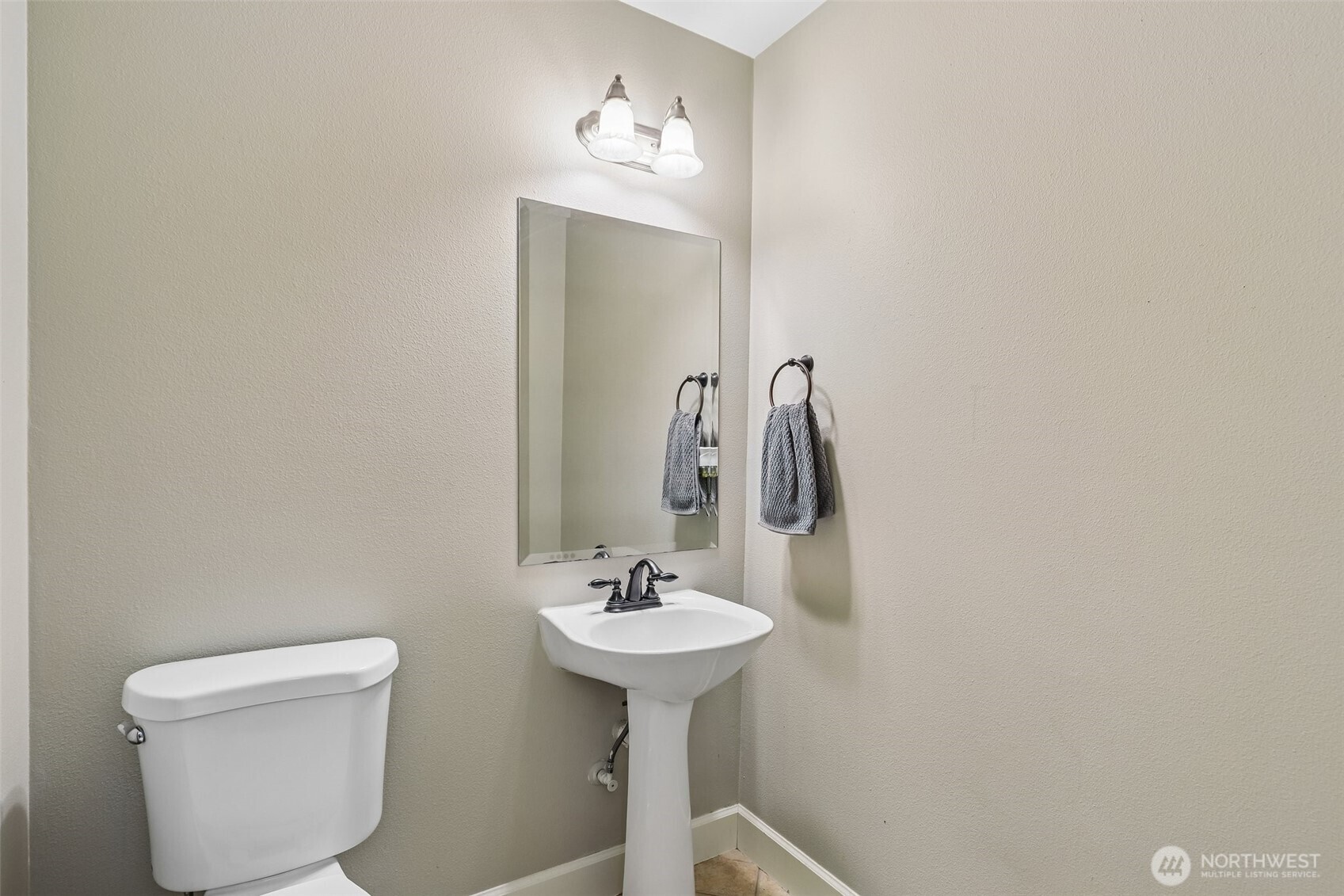 1308 Ne 168th Street Property Photo 14