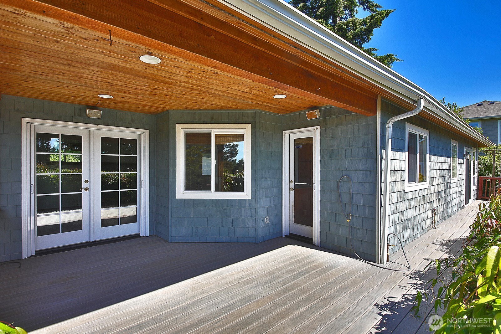 2441 Hillis Drive Property Photo 8