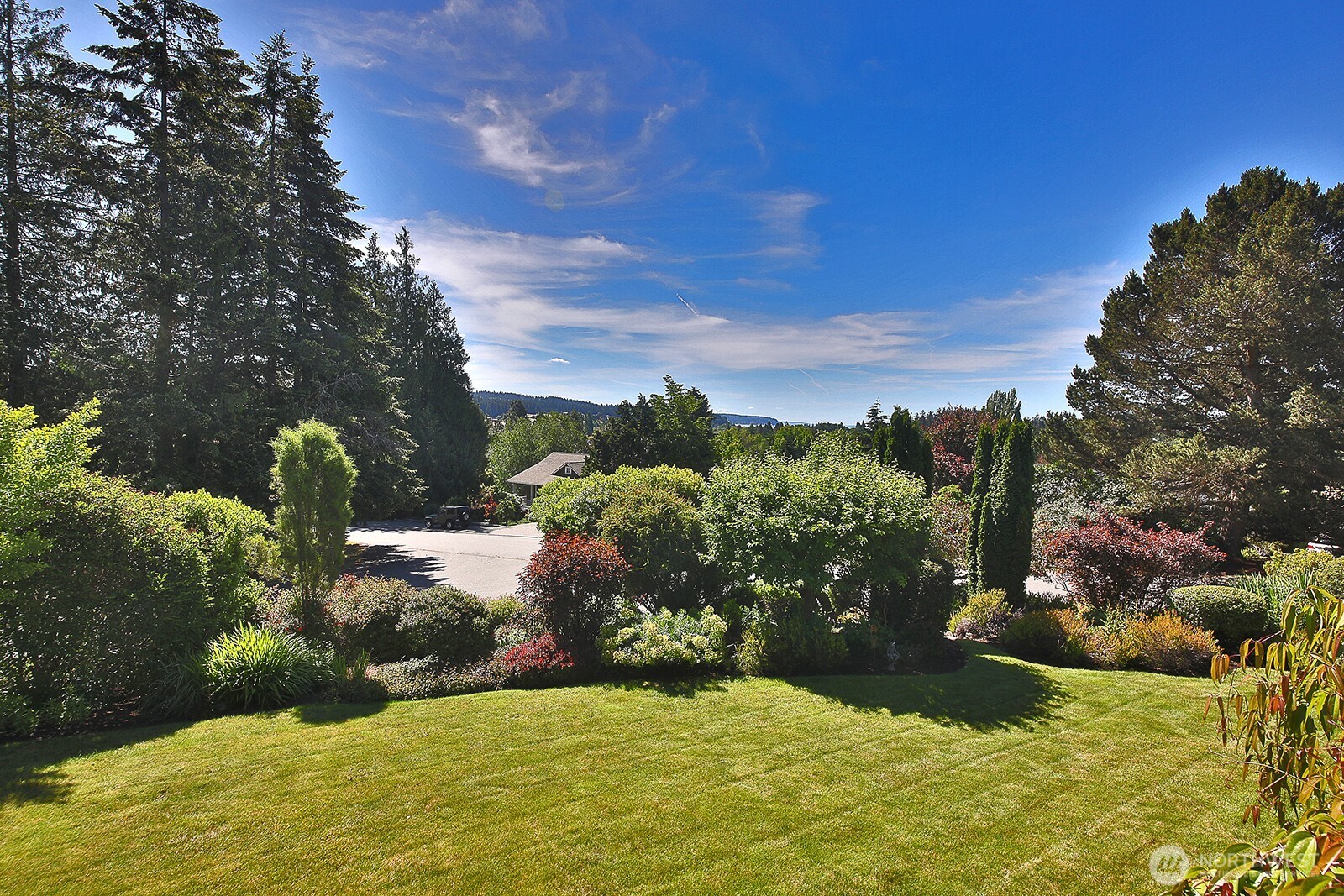 2441 Hillis Drive Property Photo 11