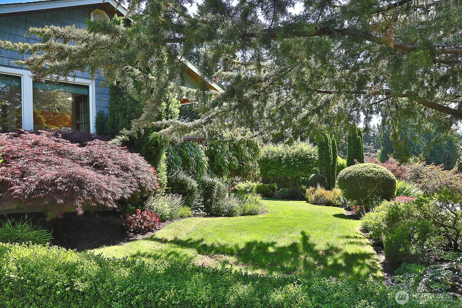 2441 Hillis Drive Property Photo 12