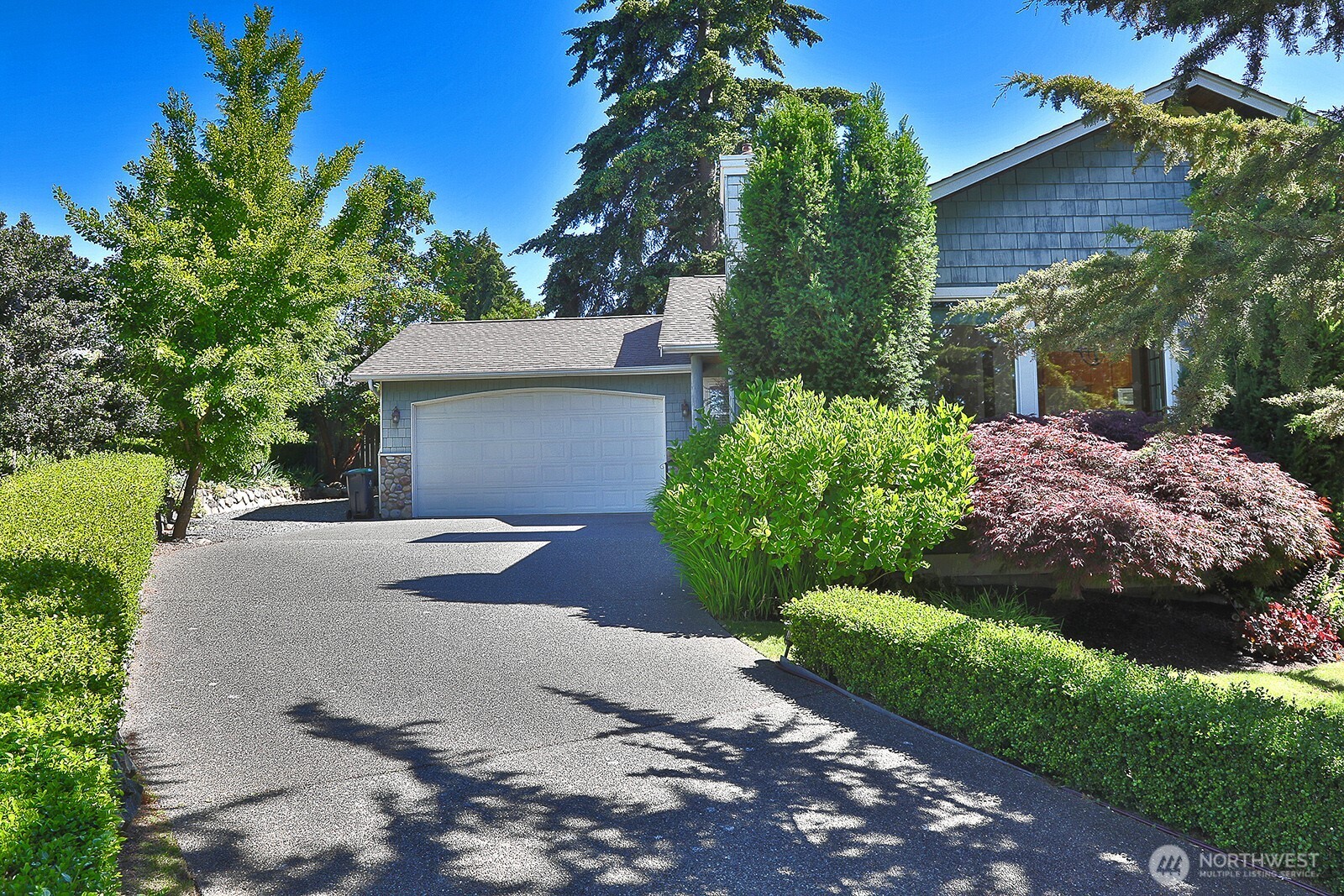 2441 Hillis Drive Property Photo 14