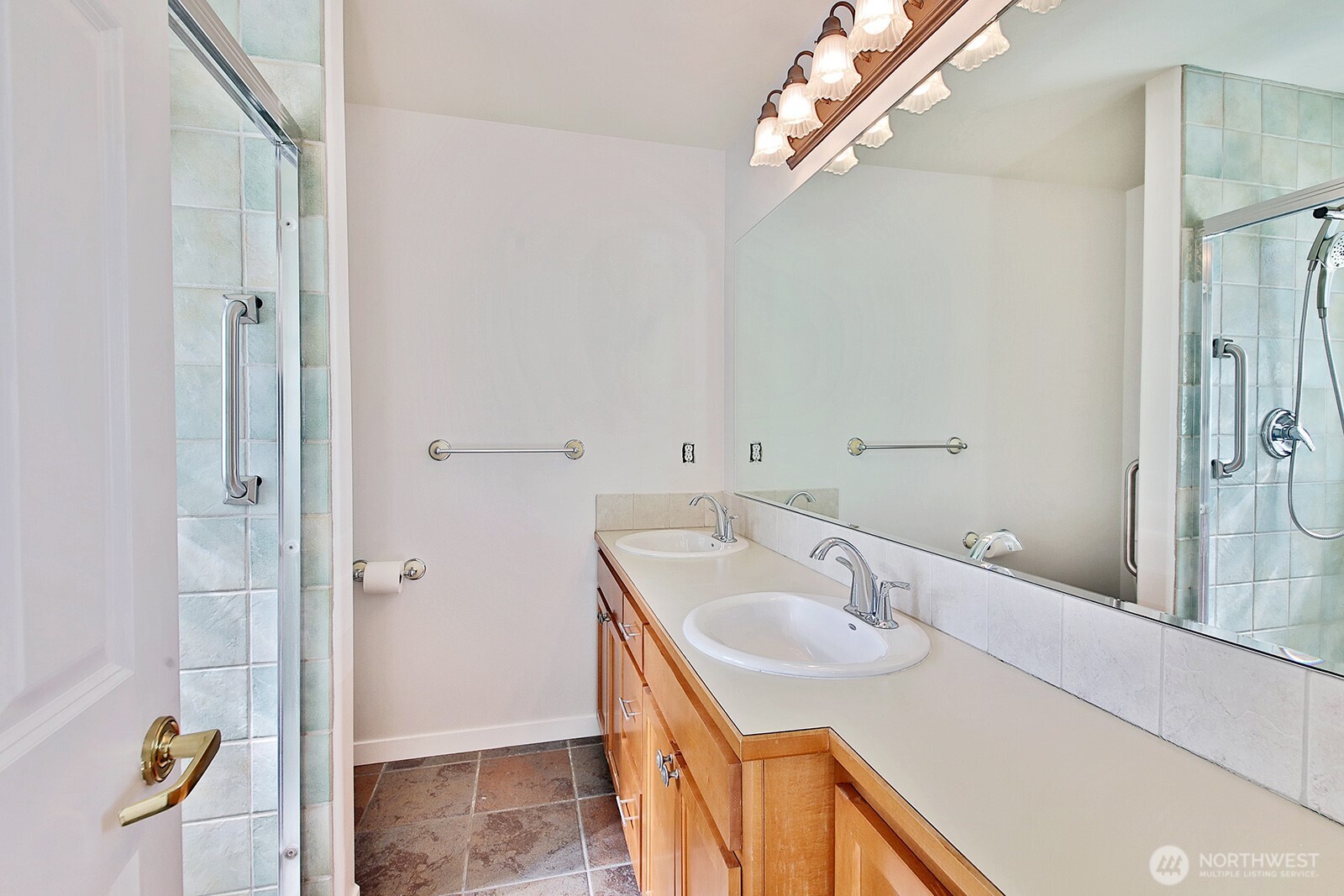 2441 Hillis Drive Property Photo 30