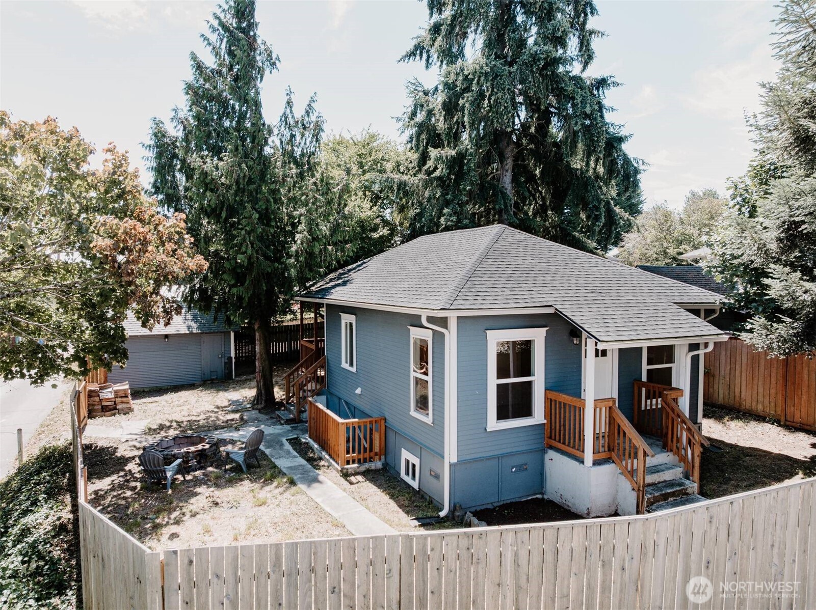 3714 22nd Street Property Photo 3
