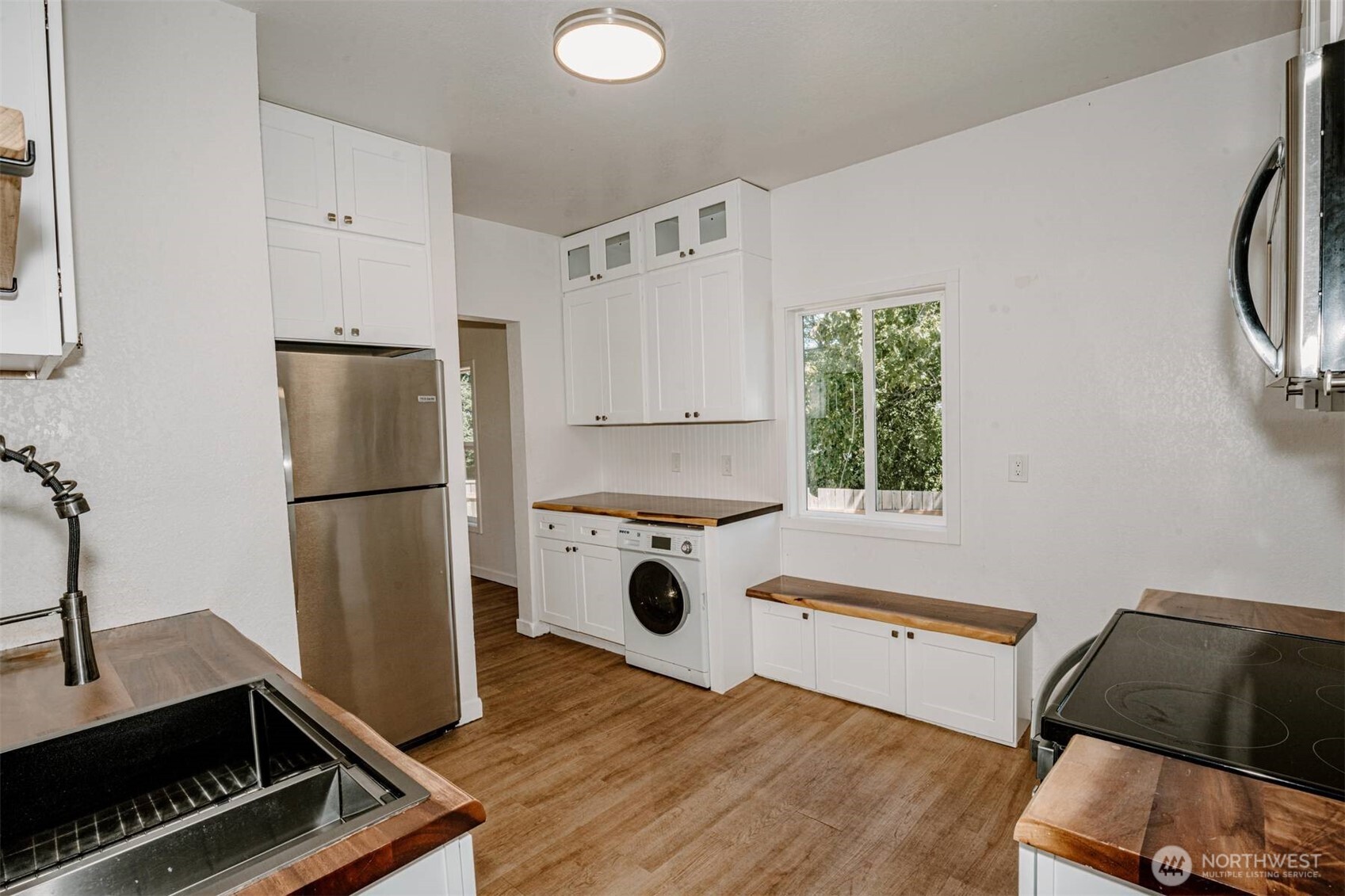 3714 22nd Street Property Photo 8