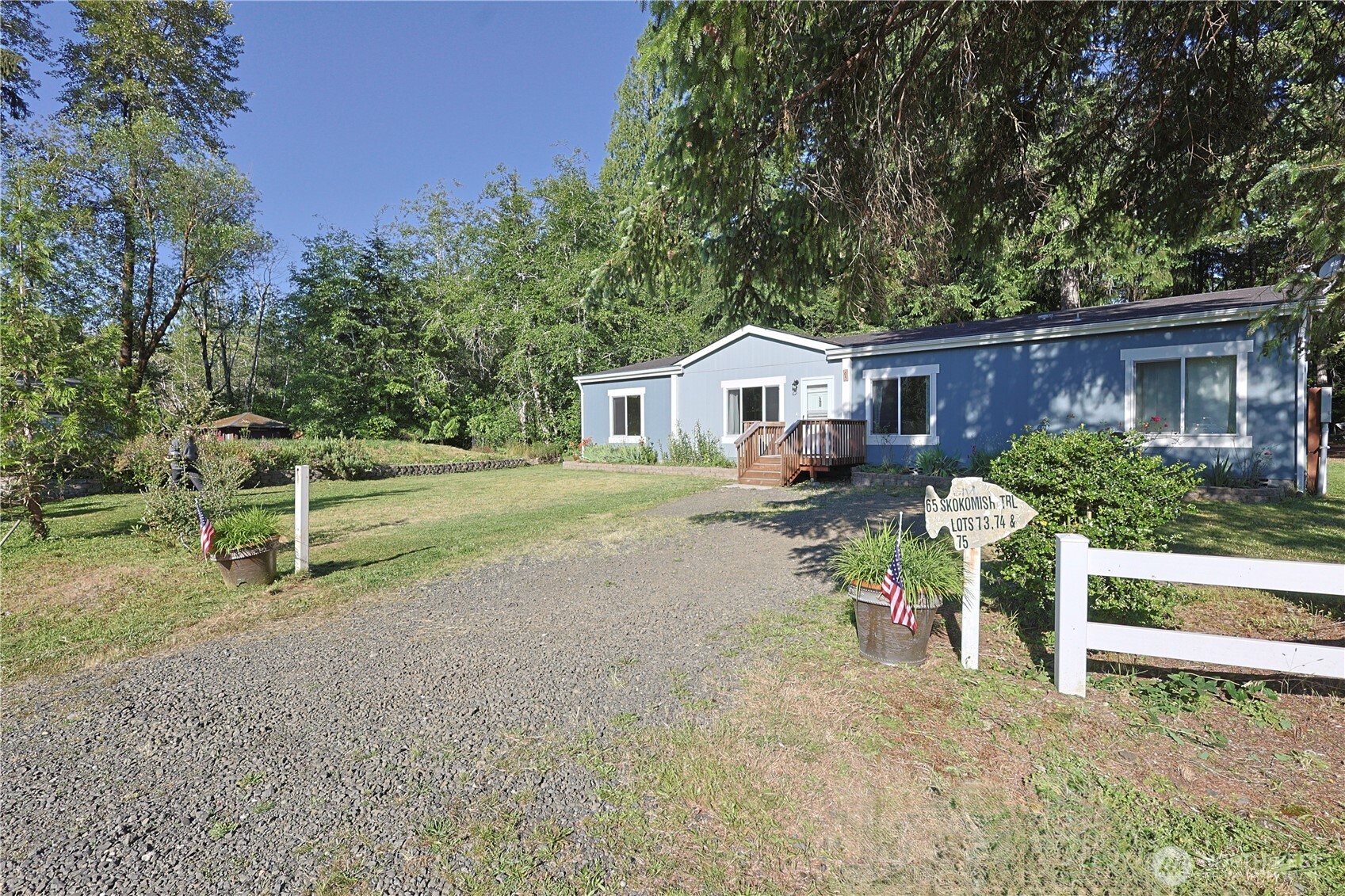 65 W Skokomish Trail Property Photo 1